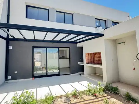 Depto Tipo Casa en Venta de 4 ambientes