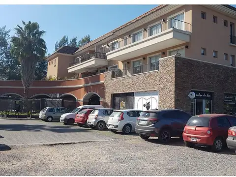 Local en Alquiler en Pueblo Caamaño, $ 885.566