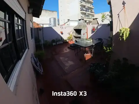 Basilio Hall 4100, Piso 1