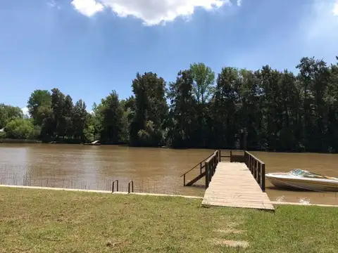 Casa en Venta al Oeste
