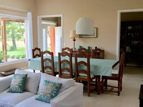 Casa en Venta en Barrio Residencial 1, USD 370.000