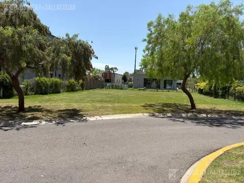 Terreno en Venta en Pilar del Este - Santa Emilia, USD 28.000