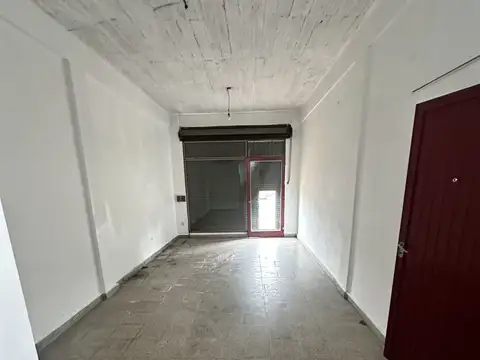 Local en Alquiler en Tolosa, $ 700.000