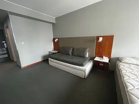 Departamento con pileta y sauna a 2 cuadras de la Facultad UADE y a 7 de la facultad de ciencias soc