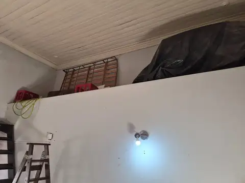 ARECO - CASA A RECICLAR - BUENA UBICACION - ANTIGUA