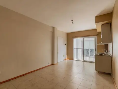 VENTA CÓMODO DEPARTAMENTO MONOAMBIENTE DIVIDIDO, 2 AMBIENTES CON BALCÓN. VILLA DEVOTO.