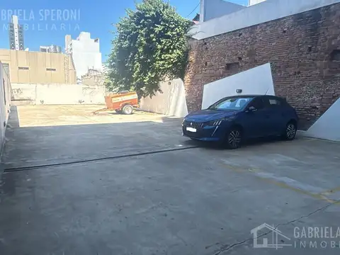 Cochera en Venta de 4  mts largo x 3  mts ancho