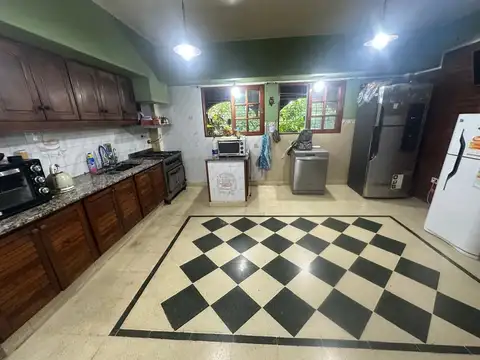 Casa en Venta en Caseros, USD 199.500