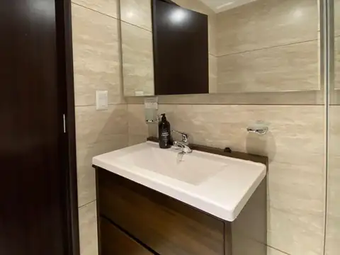 Coronel Ramón Lorenzo Falcón 1800, Piso 3