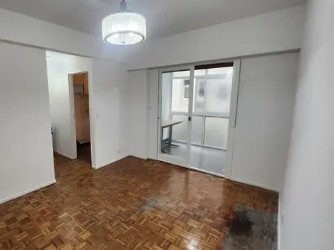 Venta dto 2 amb - 39 m2 - Pellegrini y Av Santa Fe