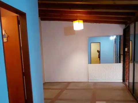 Depto Tipo Casa en Alquiler de 4 ambientes