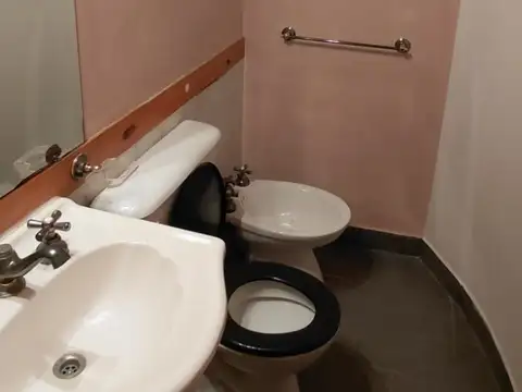 Depto Tipo Casa en Alquiler de 3 dormitorios