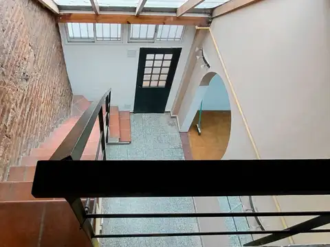 Depto Tipo Casa 4 ambientes con 2 baños
