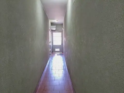 Avenida Brigadier General Juan Manuel de Rosas 100