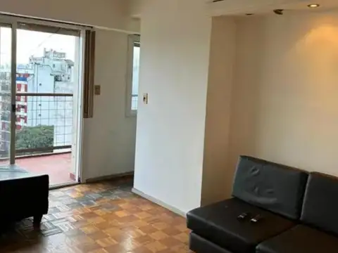 Salta 2100, Piso 9