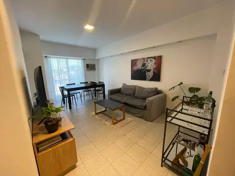 Castelar Norte, departamento 3 amb con balcón