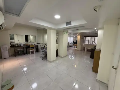 VENTA - DEPARTAMENTO DUPLEX - IDEAL MULTI RUBRO CON PATIO - SAN NICOLAS