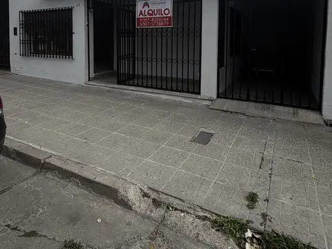 ALQUILER CASA 5 AMBIENTES PARA VIVIENDAS Y/O OFICINAS