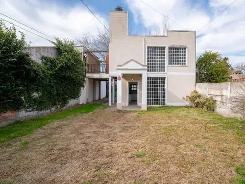 CASA EN GONNET EN ALQUILER