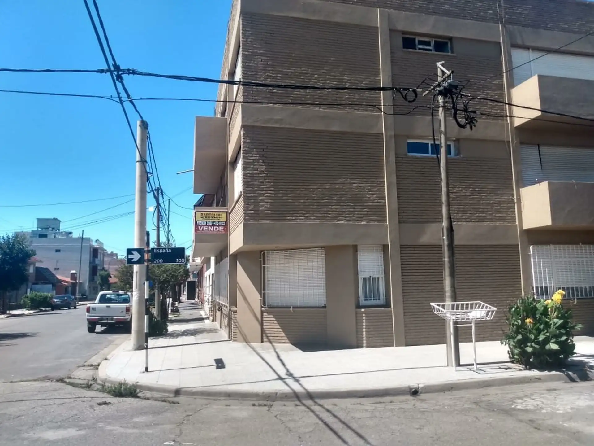 Departamento 3 amb a la calle, 65m² — La Perla Norte