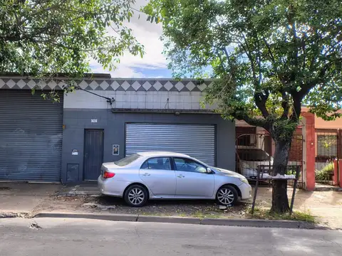 LOCAL/DEPOSITO ZONA INDUSTRIAL