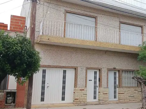 VENTA CASA EN BLOQUE M. CORONADO PERMUTA FINANCIA