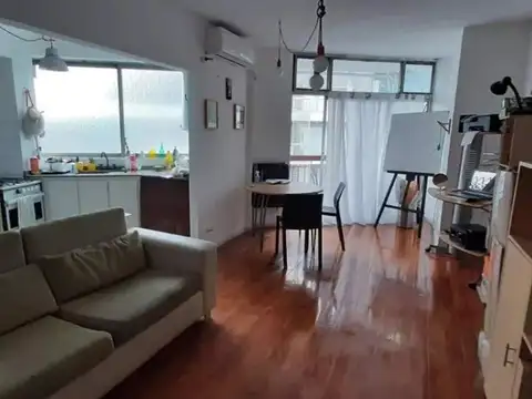 Depto 2 AMB C/ balcón 45 metros  muy luminoso  en Palermo