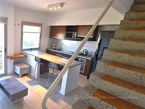 Departamento en Alquiler con 1 cocheras