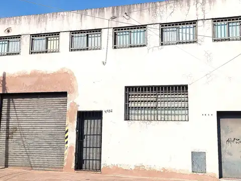 GALPON DE LOSA 230 M2 APTO GASTRONOMIA