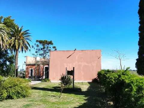 Vendo Casa de Campo en Colonia Caseros