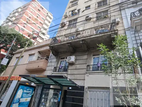 Avenida rivadavia  al 5600