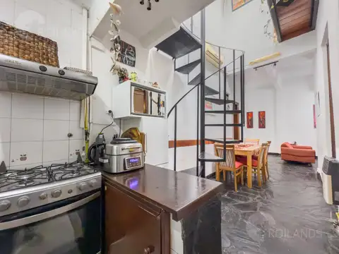 Depto Tipo Casa 4 ambientes con 2 baños