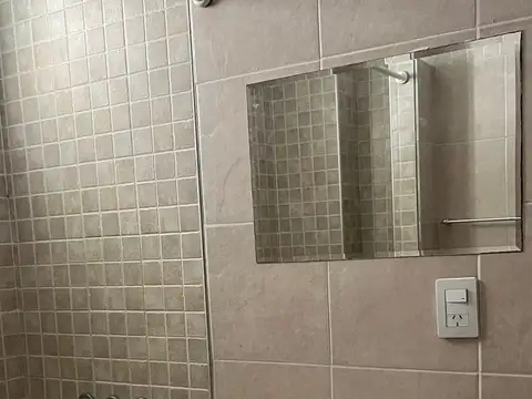 MONOAMBIENTE CON BALCON