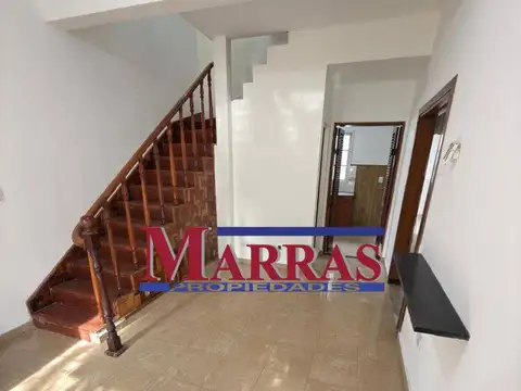Depto Tipo Casa en Venta de 4 ambientes