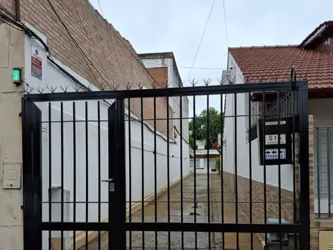BONITA CASA EN COMPLEJO
