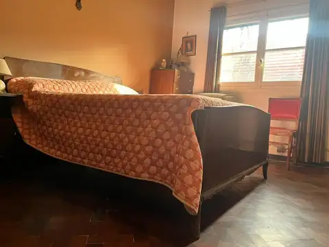 VENTA CASA 3 DORMITORIOS EN DORREGO GUAYMALLEN