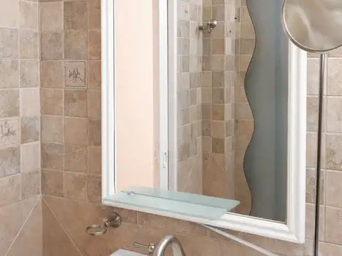 Depto Tipo Casa en Venta con 1 cocheras