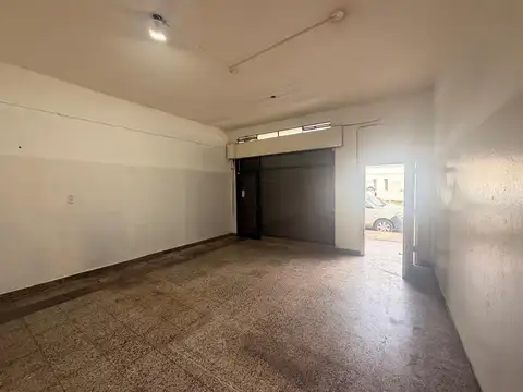 Local en Alquiler 50 años