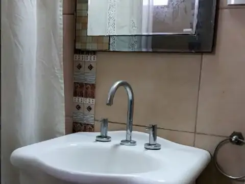 Departamento 4 ambientes con 1 baño