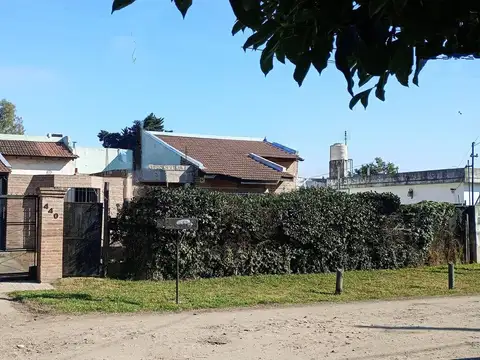 Casa en Venta en Paso del Rey, USD 96.000