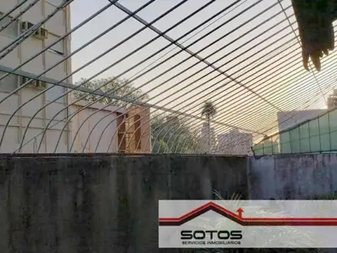 Departamento 6 ambientes con 2 baños
