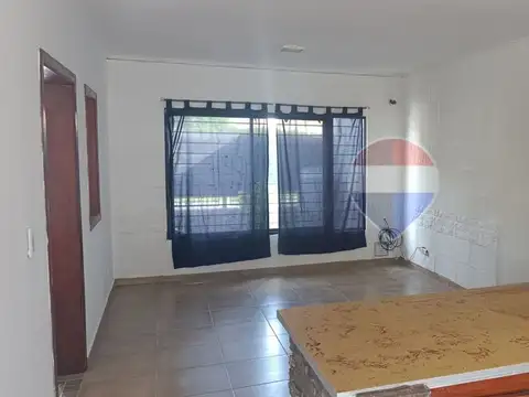 Depto Tipo Casa en Venta en Berazategui, USD 55.000