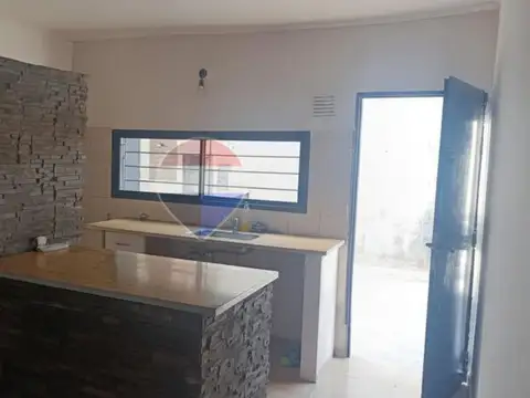 Depto Tipo Casa 3 ambientes con 1 baño