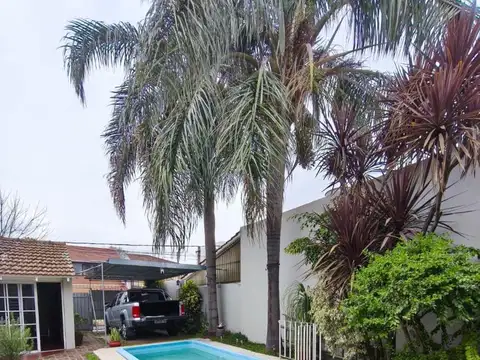 Casa en Venta en Chilavert, USD 210.000