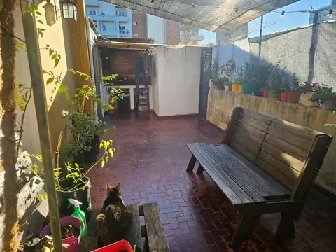 Constitucion 2700 2700, Piso 1