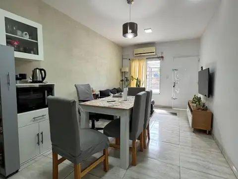 DEPARTAMENTO 3 AMBIENTES CON COCHERA Y PATIO APTO CREDITO