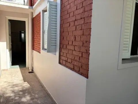 Se VENDE casa en Reconquista.