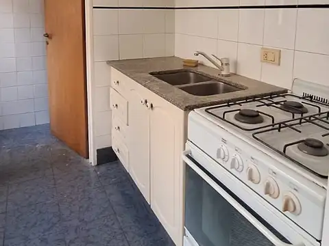 Cochabamba 1000, Piso 4