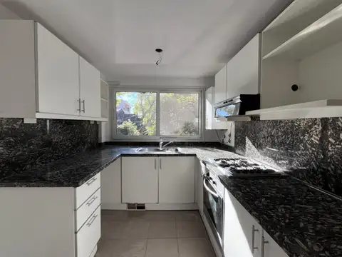 Departamento en Alquiler de 3 dormitorios