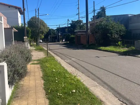 Terreno en Venta 50  mts Fondo